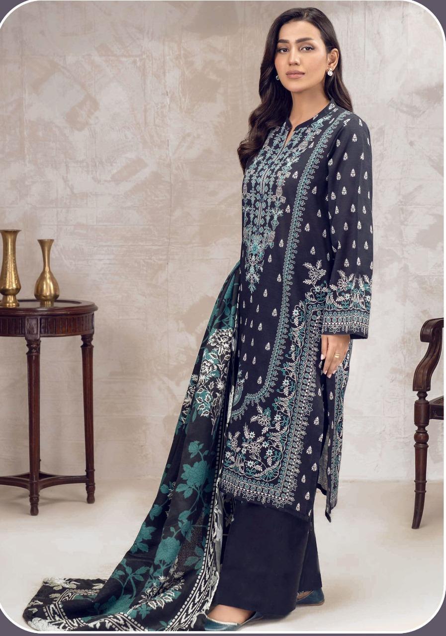 3 PCs Woman's Unstitched Embroidered Suits