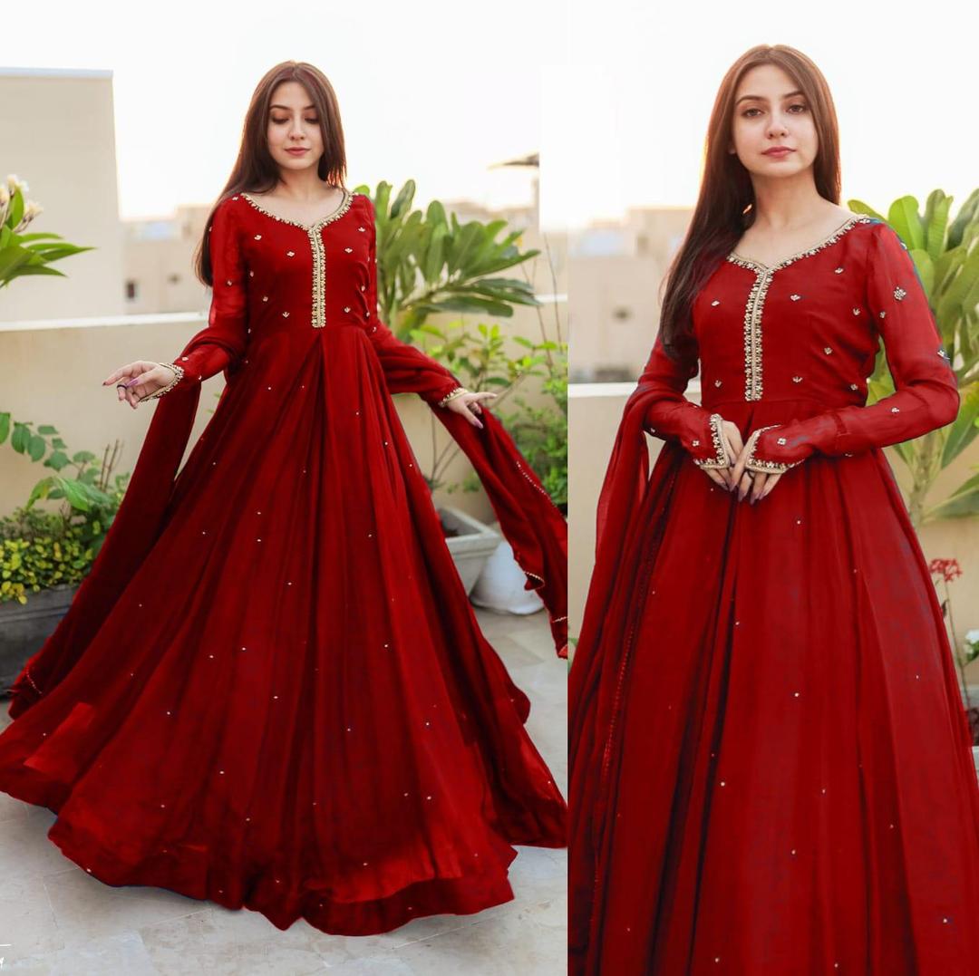 3Pcs Woman's Stitched Embroidered Maxi And Trouser